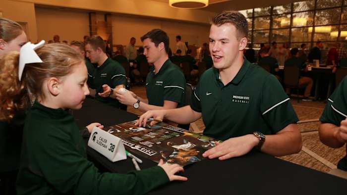 1st Pitch Dinner, MSU Baseball (PHOTO: MSU SID)